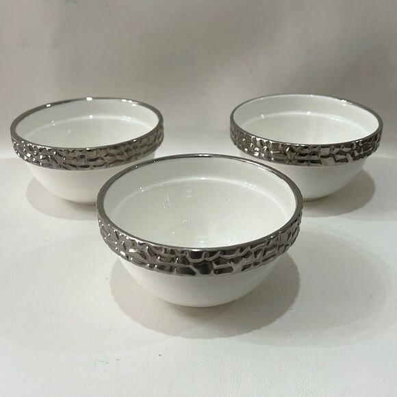 Royal Ridge Made In PRC Set 3 Rice Bowls 3 1/2 In Round 2 1/2 In Tall Silver Rim - Picture 1 of 11